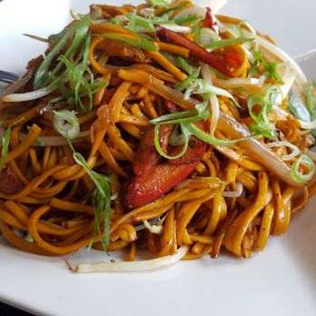 Urban Hakka - Chicken tandoori chowmein - Hakka Near Me - Toronto, Ontario Urban Hakka - Chicken tandoori chowmein - Hakka Near Me - Toronto, Ontario