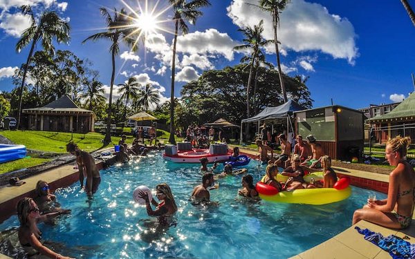 Nomads Airlie Beach Hostel by null