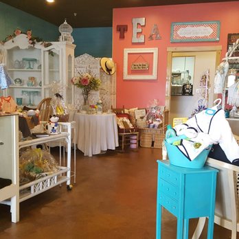 Teapots & Treasures Cafe - Cafes Near Me - Juno Beach, Florida