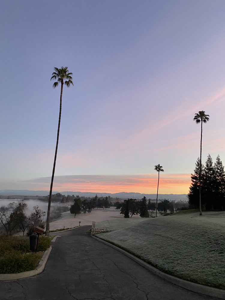 SAN JOAQUIN COUNTRY CLUB Updated October 2024 10 Photos 3484 W