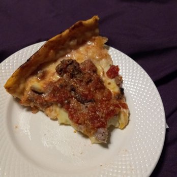 Lou Malnati's Pizzeria - Pizza Near Me - Chandler, Arizona