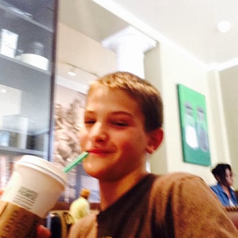 Starbucks - Coffee & Tea Near Me - Chicago, Illinois Starbucks - Coffee & Tea Near Me - Chicago, Illinois