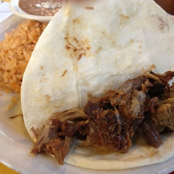Curra's Grill - Oltorf - Tacos carnitas plate - Mexican Near Me - Austin, Texas
