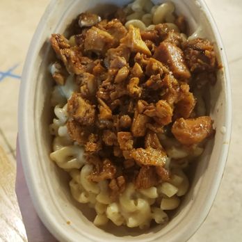 Dank Burrito - Smoked gouda mac and cheese topped with a Chipotle honey chicken - Tacos Near Me - Raleigh, North Carolina Dank Burrito - Smoked gouda mac and cheese topped with a Chipotle honey chicken - Tacos Near Me - Raleigh, North Carolina