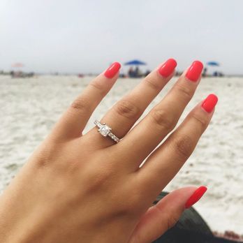 Juliet Nails - Nails still look great in time for my surprise engagement couple days after. - Nail Salons Near Me - Los Angeles, California