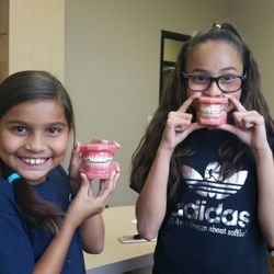 Pesh Orthodontics - Murrieta - Smile951 is so swesome! Dr. Pesh is so great! Nancy is amazing! The girls that worked on my girls are kind and gentle. Recommended 4 sure!