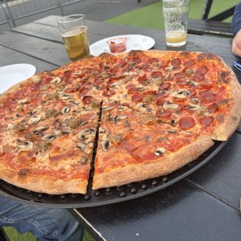 Pie Trap Pizza - Pizza Near Me - Covina, California