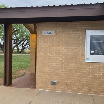 Haskell County Rest Area - Ladies' room - Rest Stops Near Me - Haskell, Texas