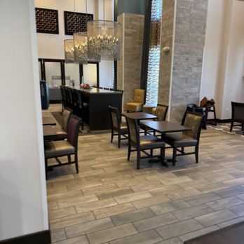 Hampton Inn & Suites Des Moines Downtown - Hotels Near Me - Des Moines, Iowa Hampton Inn & Suites Des Moines Downtown - Hotels Near Me - Des Moines, Iowa
