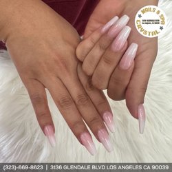 Perfect for everyday wear, special occasions, or anyone who loves classy, clean nails with a touch of glamour.