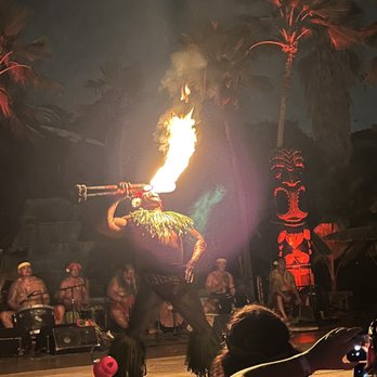 Chief's Luau - Fire - Performing Arts Near Me - Kapolei, Hawaii Chief's Luau - Fire - Performing Arts Near Me - Kapolei, Hawaii