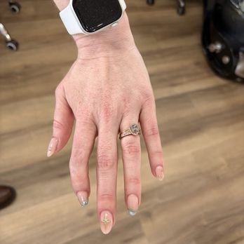 Vanity Salon - A sparkly light blue cat eye manicure - Hair Stylists Near Me - Redondo Beach, California Vanity Salon - A sparkly light blue cat eye manicure - Hair Stylists Near Me - Redondo Beach, California