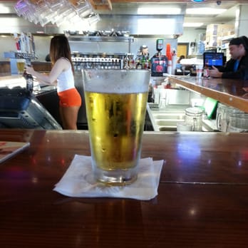 Hooters - Sports Bars Near Me - Denham Springs, Louisiana