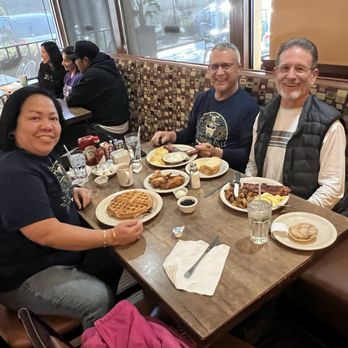 Bill's Cafe - Breakfast & Brunch Near Me - San Jose, California