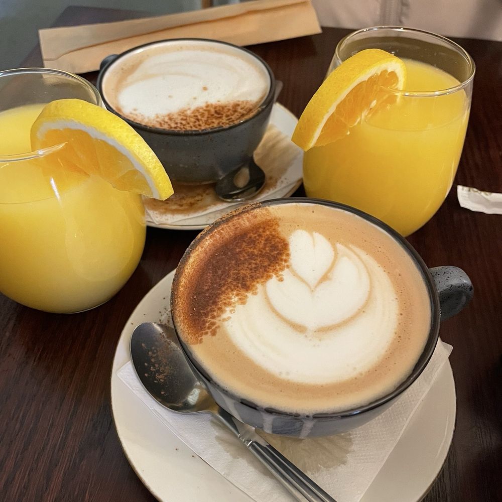 Iron Gate Cafe - Classic Mimosa - Cafes Near Me - Albany, New York