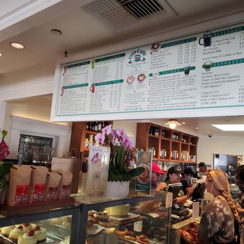 Urth Caffe - Coffee & Tea Near Me - Laguna Beach, California