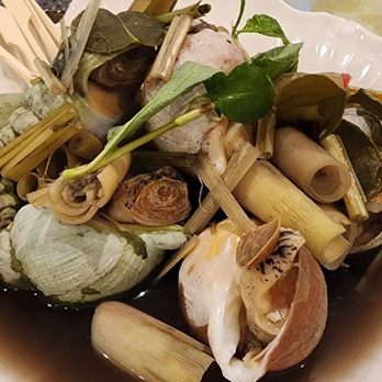 Ocean Grill & Bar - Snail in lemon grass sauce. - Vietnamese Near Me - Chicago, Illinois Ocean Grill & Bar - Snail in lemon grass sauce. - Vietnamese Near Me - Chicago, Illinois
