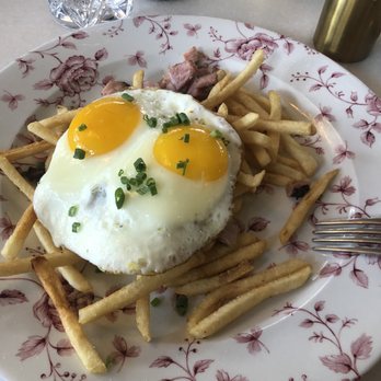Little Hen - Huevos rotos - Breakfast & Brunch Near Me - Miami, Florida Little Hen - Huevos rotos - Breakfast & Brunch Near Me - Miami, Florida