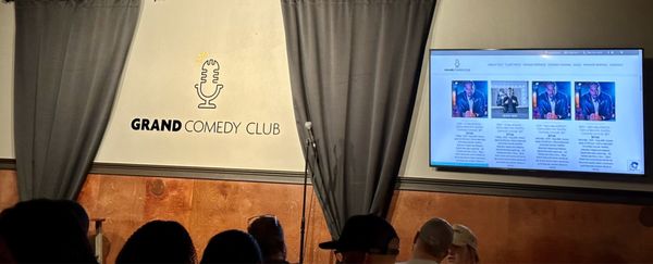Grand Comedy Club & Pizzeria by null