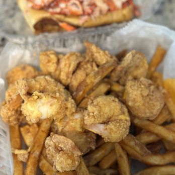 Bobby’s Farmhouse Kitchen - Food Trucks Near Me - Chesapeake, Virginia Bobby’s Farmhouse Kitchen - Food Trucks Near Me - Chesapeake, Virginia