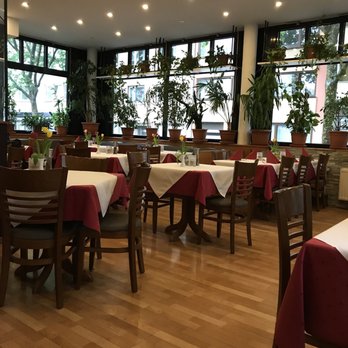 Akropolis - The dining room. Not super large. But cozy. - Greek Near Me - Dusseldorf, NW Akropolis - The dining room. Not super large. But cozy. - Greek Near Me - Dusseldorf, NW