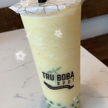 Truboba Cafe - Peach smoothie with kiwi popping. Yum - Bubble Tea Near Me - Round Rock, Texas
