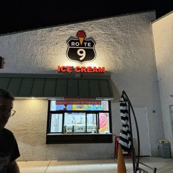 Route 9 Creamery - Order window with outdoor seating only