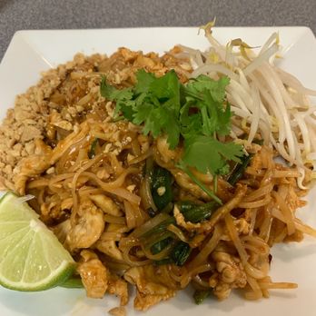 Archa Nine Thai Kitchen - Pad Thai chicken - Thai Near Me - Lexington, Kentucky