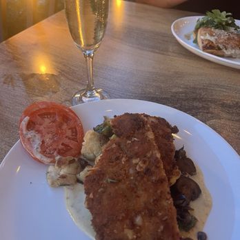 Farmhouse Kitchen - Boca Raton - Nutty Chicken - New American Near Me - Boca Raton, Florida