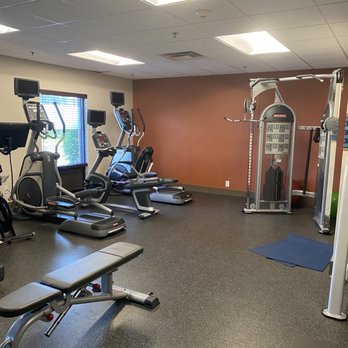 Hampton Inn Akron - Gym May 2023 - Hotels Near Me - Akron, Ohio Hampton Inn Akron - Gym May 2023 - Hotels Near Me - Akron, Ohio