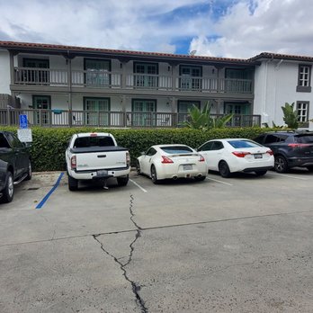 La Posada - Parking and side view of some rooms - Assisted Living Facilities Near Me - Whittier, California La Posada - Parking and side view of some rooms - Assisted Living Facilities Near Me - Whittier, California