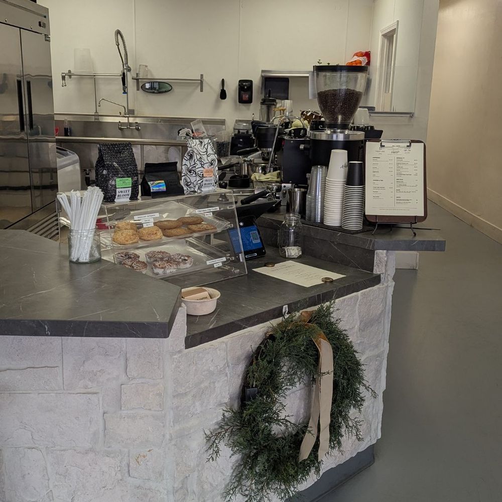 Henry’s Coffee - Coffee & Tea Near Me - Santa Clarita, California