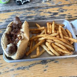 Brat + fries