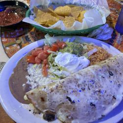 El Ranchero - Maria Special Chicken and Shrimp with bacon and mushrooms