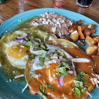 M122 - Huevos divorciados - Breakfast & Brunch Near Me - Rosarito, BCN M122 - Huevos divorciados - Breakfast & Brunch Near Me - Rosarito, BCN