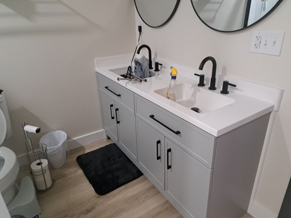 Slide of In And Out Home Repair