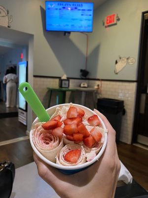 Frozen Rolls Creamery by null