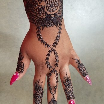 Brow & Glow Threading - $20, I not quite 100% happy with it - Henna Artists Near Me - Sacramento, California