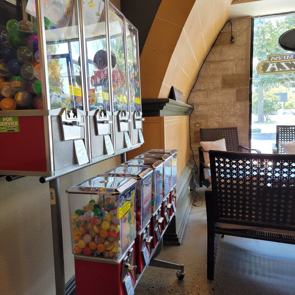 Palo Mesa Pizza - Candy Machines - Pizza Near Me - San Luis Obispo, California