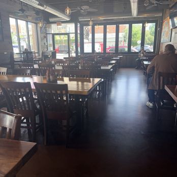 Mariscos La Costa - Dinning area - Seafood Near Me - Chicago, Illinois Mariscos La Costa - Dinning area - Seafood Near Me - Chicago, Illinois