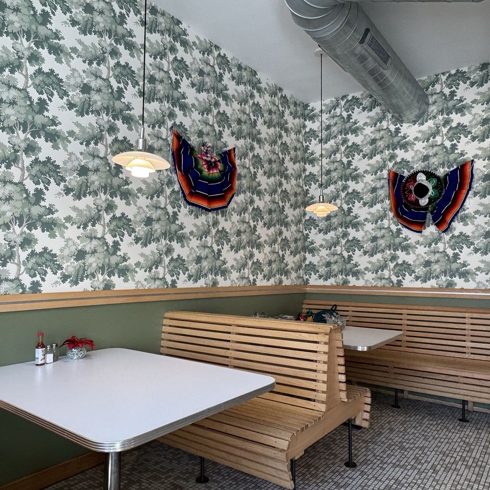 Mi Barrio Authentic Mexican Food - Seating area - Mexican Near Me - Madison, Wisconsin
