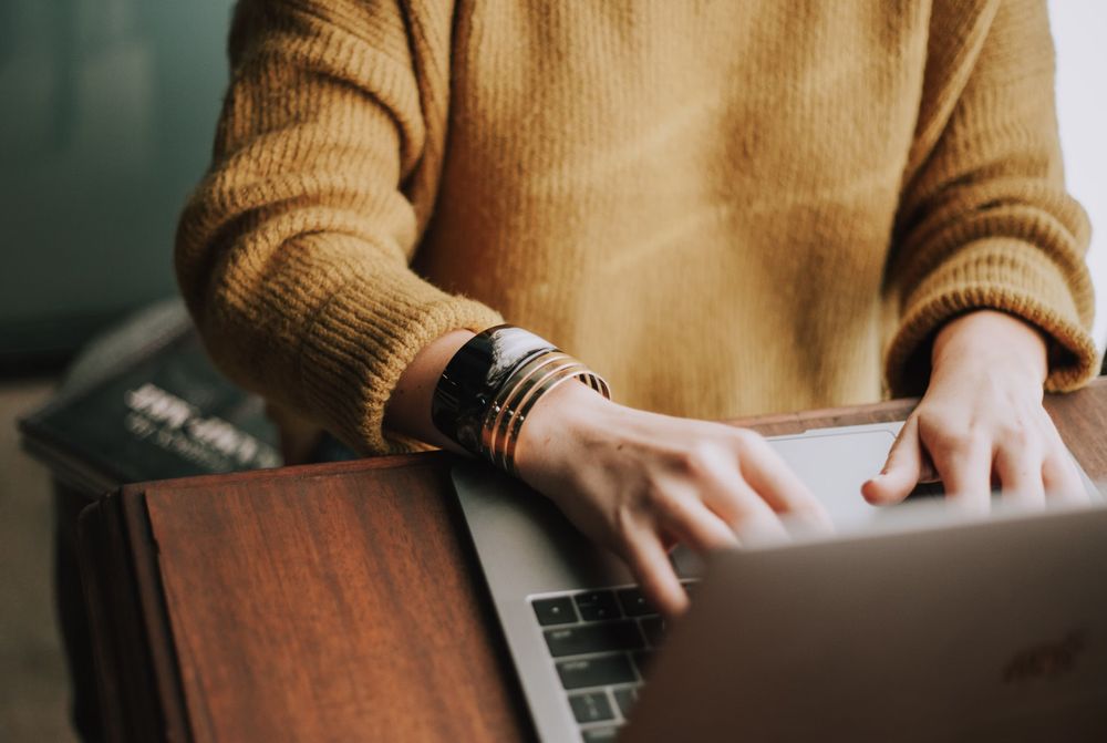 Keridwyn Deller Hypnotherapy - grief counselor in Seattle, WA