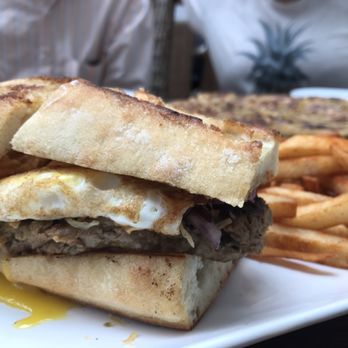 Lungi - karachi bun - Cocktail Bars Near Me - New York, New York