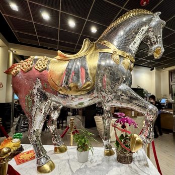 Mayflower Restaurant - Tang horse - Seafood Near Me - Dublin, California