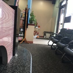 Nails For You Walk-In's Welcome - Waiting area