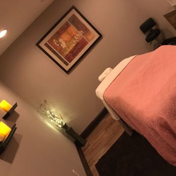 Essential Massage and Wellness - Massage room 2 of 4 - Massage Therapy Near Me - Conway, South Carolina Essential Massage and Wellness - Massage room 2 of 4 - Massage Therapy Near Me - Conway, South Carolina