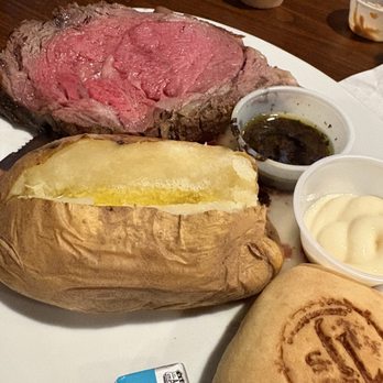 TJs  Steakhouse & Tavern - Prime rib - American Near Me - New Paris, Ohio
