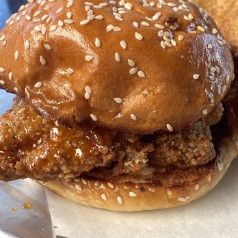 Firestone Walker - Paso Robles - Hot Fried Chicken Sandwich - Breweries Near Me - Paso Robles, California