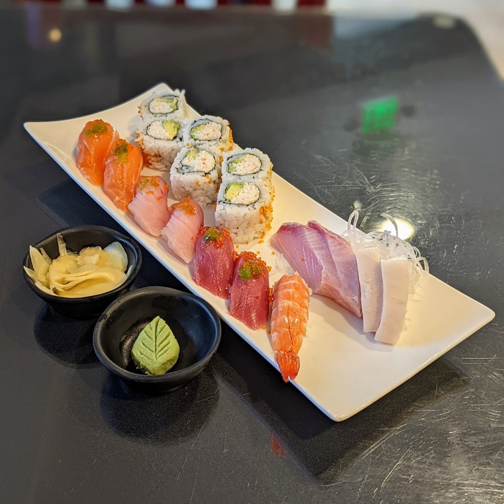 Bashamichi Sushi and Bar - 12/5/21 - Bashamichi Combo. ~$26 after tax. (2.5/5) Just okay. - Japanese Near Me - Millbrae, California