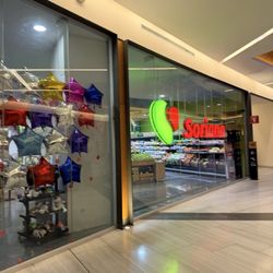 Galerías Valle Oriente